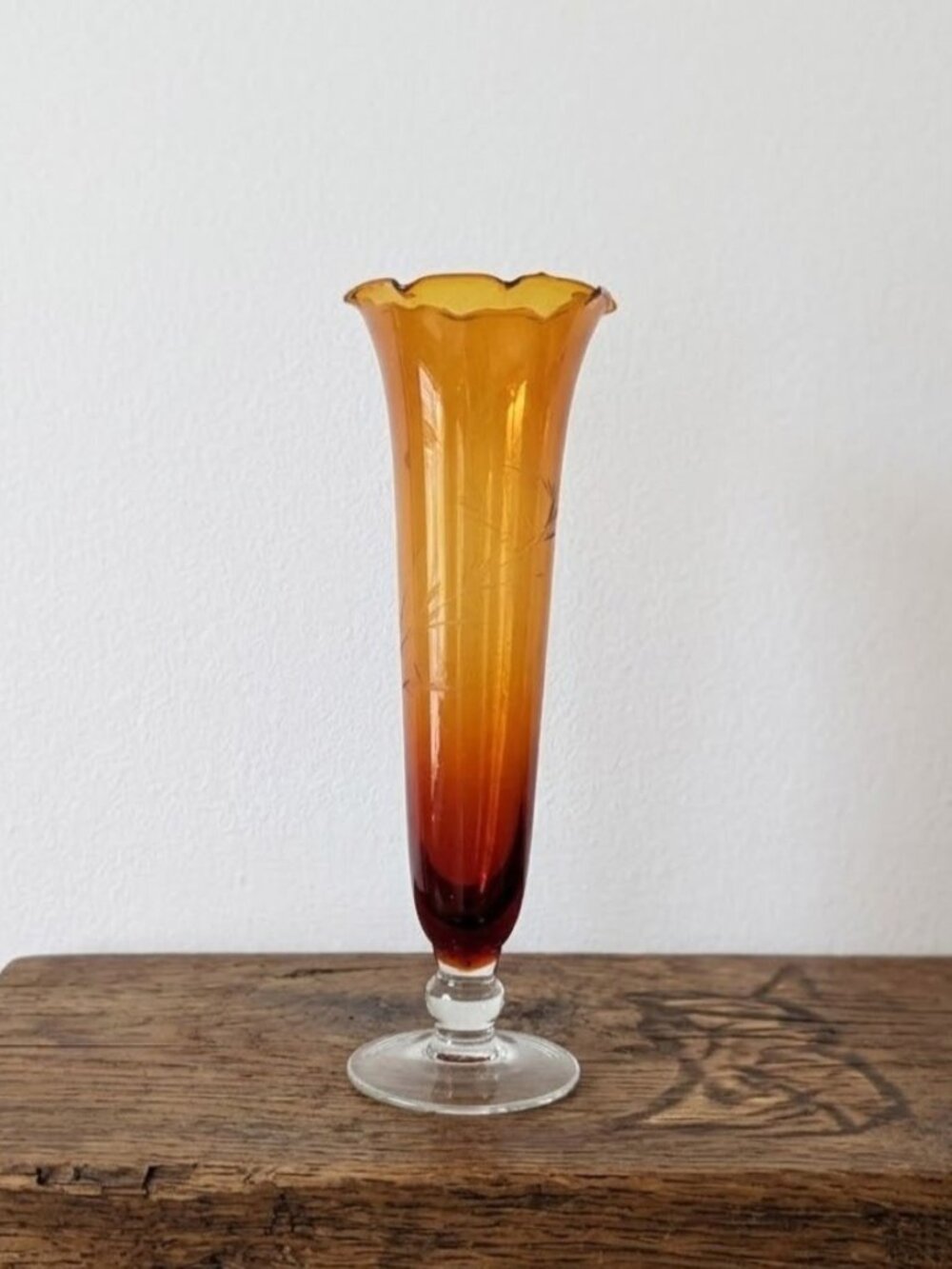 Vintage Amber Glass Bud Vase Etched Wheat & Berry Motif Ruffled Rim MCM 8.5" Vtg